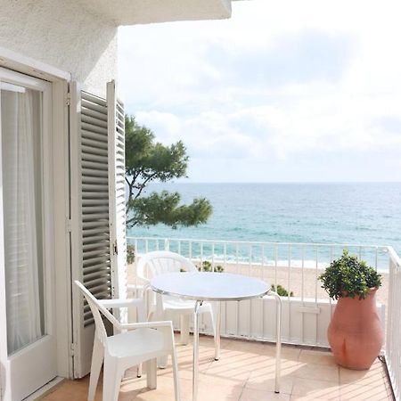 Apartamentos Aromar Platja d'Aro Esterno foto